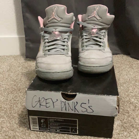 grey and pink 5s